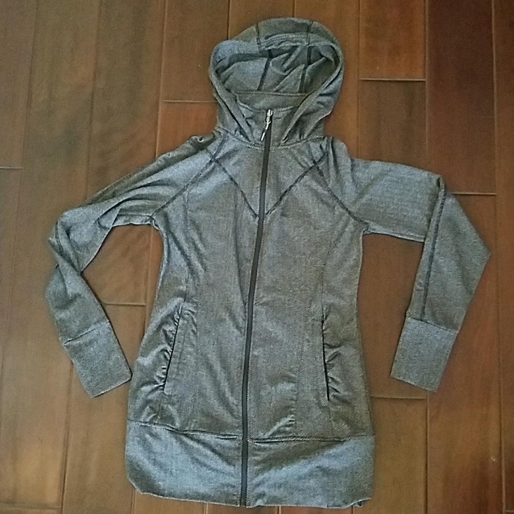 Mondetta zip-up hoodie with thumb holes